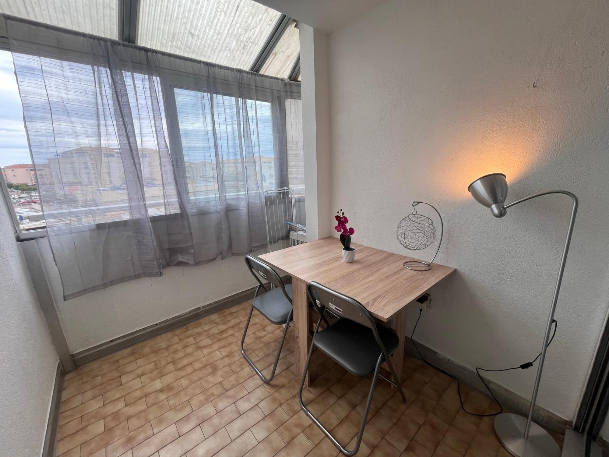 Votre Pied-a-terre En Bord De Sete